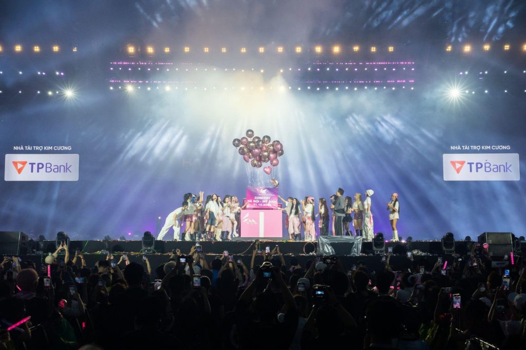 TPBank Mastercard FEST: chiếc thẻ tín dụng đầu tiên tại Việt Nam dành cho tín đồ concert và giải trí.