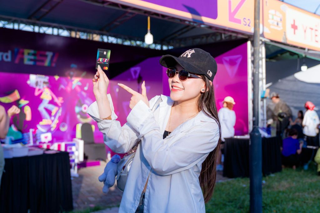 TPBank Mastercard FEST: chiếc thẻ tín dụng đầu tiên tại Việt Nam dành cho tín đồ concert và giải trí.